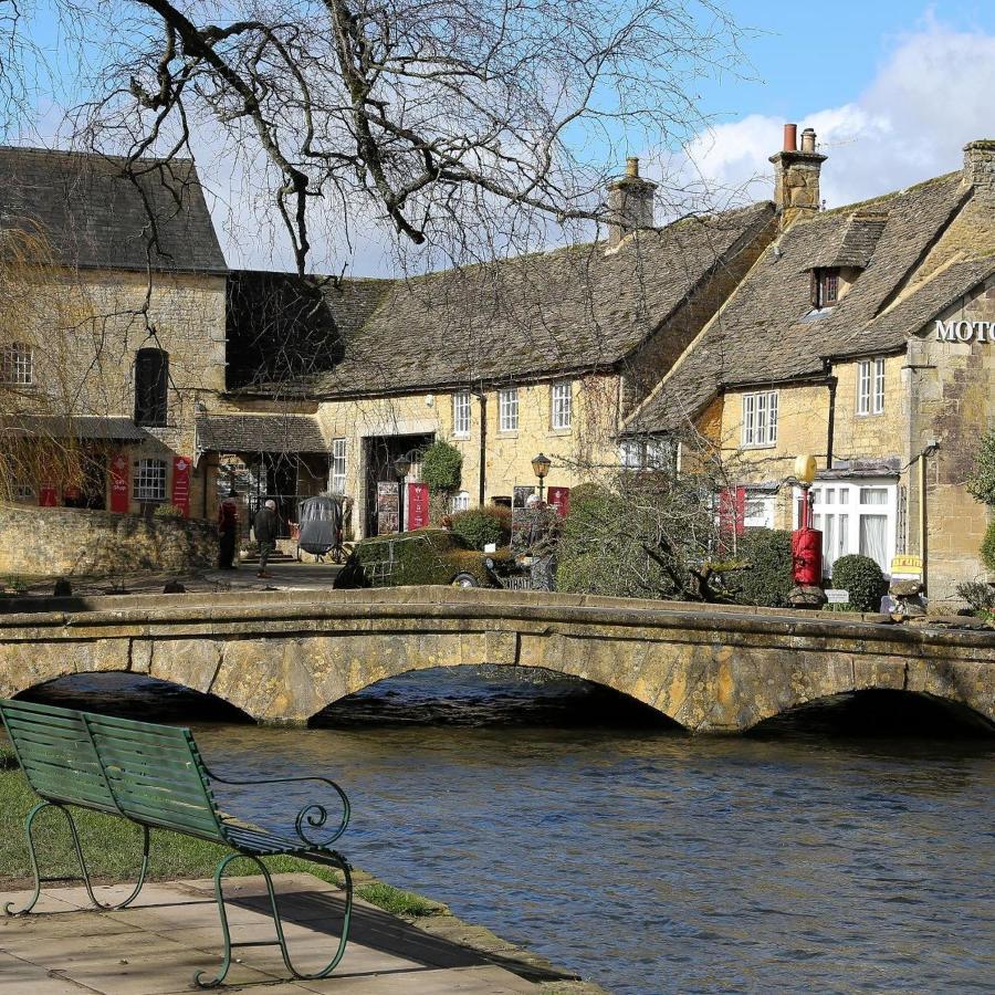 Chestnut Bed And Breakfast Bourton-on-the-Water Exteriér fotografie